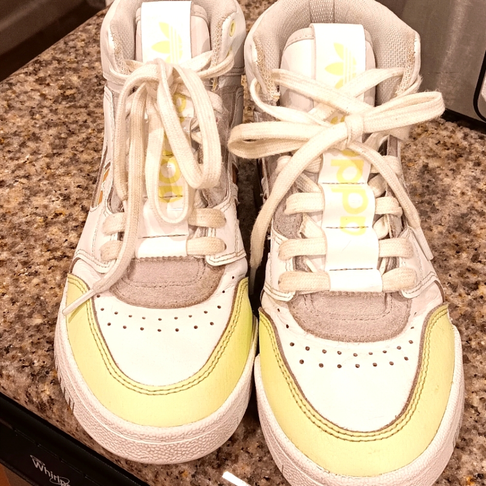 Adidas Womens Drop Step White Almost Lime Style GZ1582 Size 6